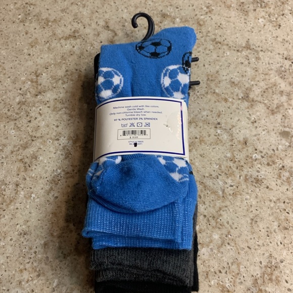 NWT Sock Hub Crew Socks - 3 Pack - Picture 2 of 3
